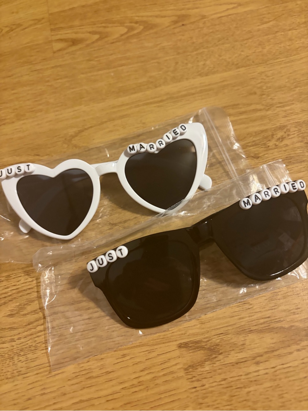 NWT Just Married' White Heart & Black Sunglasses Pack / His & Hers